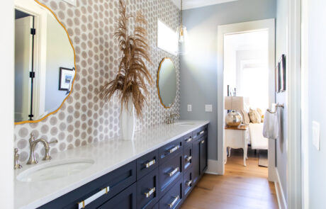 Berkley Hall - Bathroom