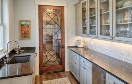 greencraft_custom-homes_belfair_plaintation_bluffton_Butler's Pantry