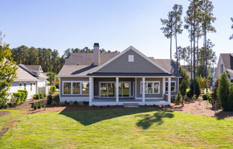 Hampton Lake - Exterior
