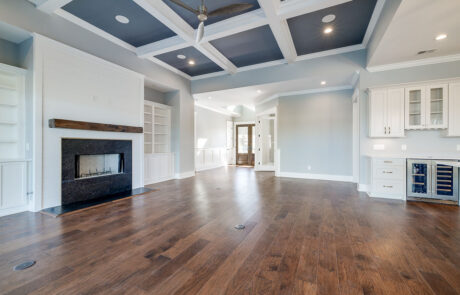 Hampton Lake - Living Area