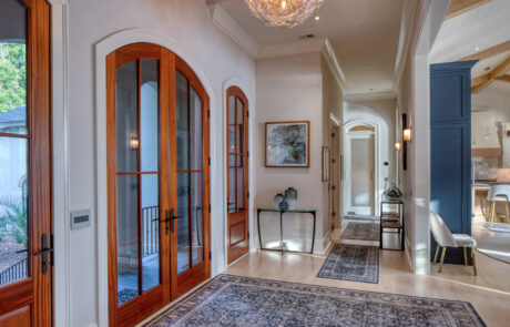Landings - Main Entrance